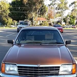 Meet your Posher, Robert